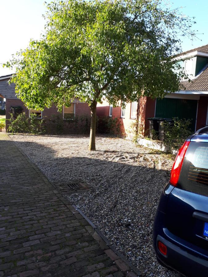 Bed En Breakfast Het Oelenest Hooghalen Luaran gambar