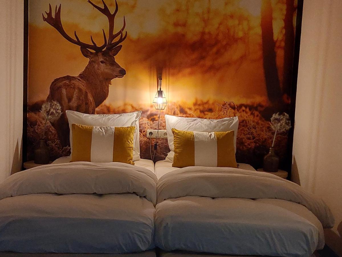 Bed En Breakfast Het Oelenest Hooghalen Luaran gambar